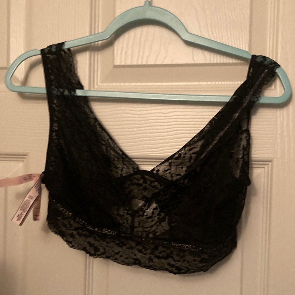 Victoria's Secret Black Lace Bralette XL nwt